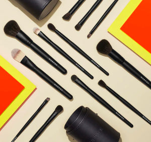 Vacay Mode 12-Piece Face & Eye Brush Set